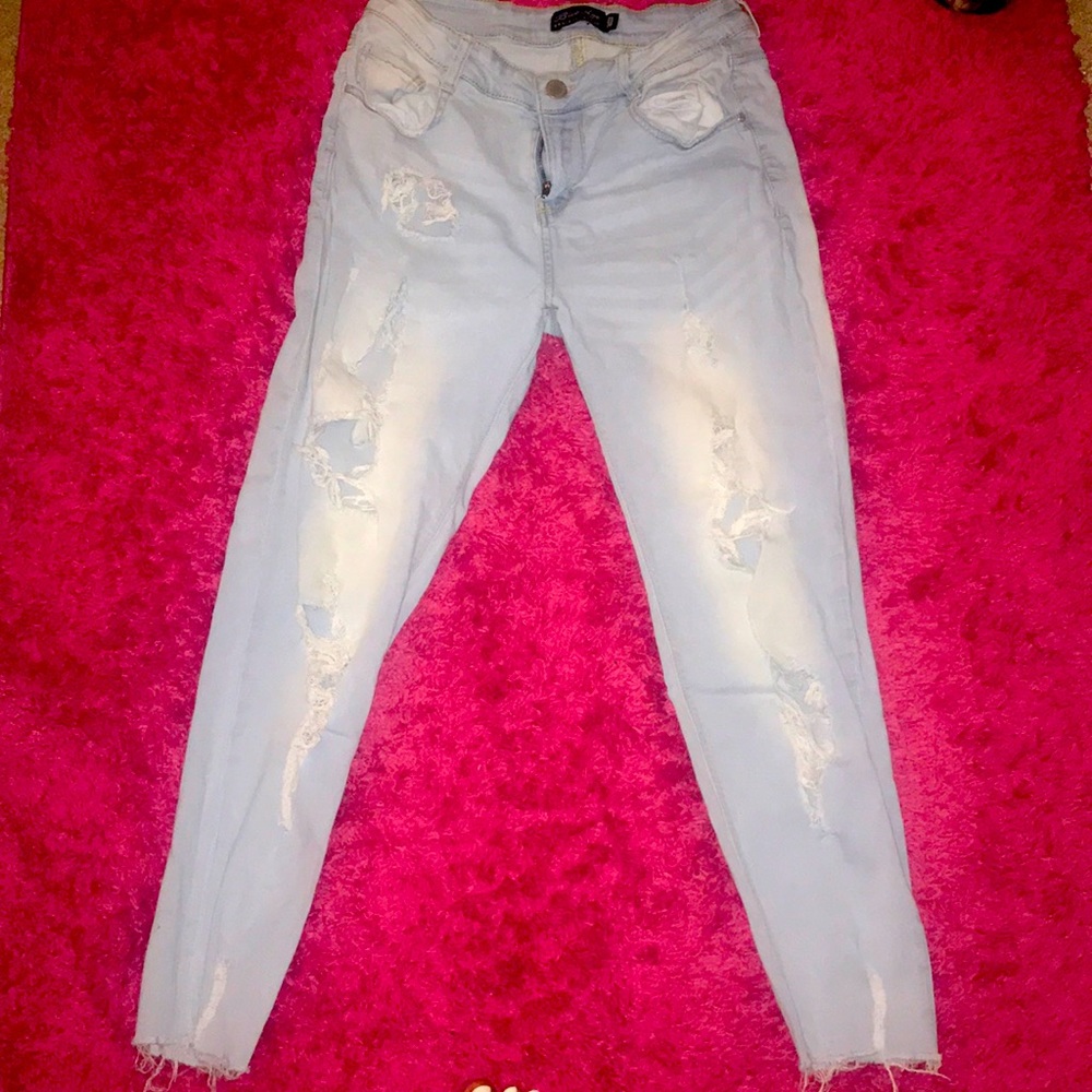 Ripped jeans